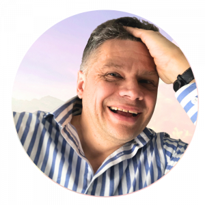 Serge-Face-Circle-WT-BKGR